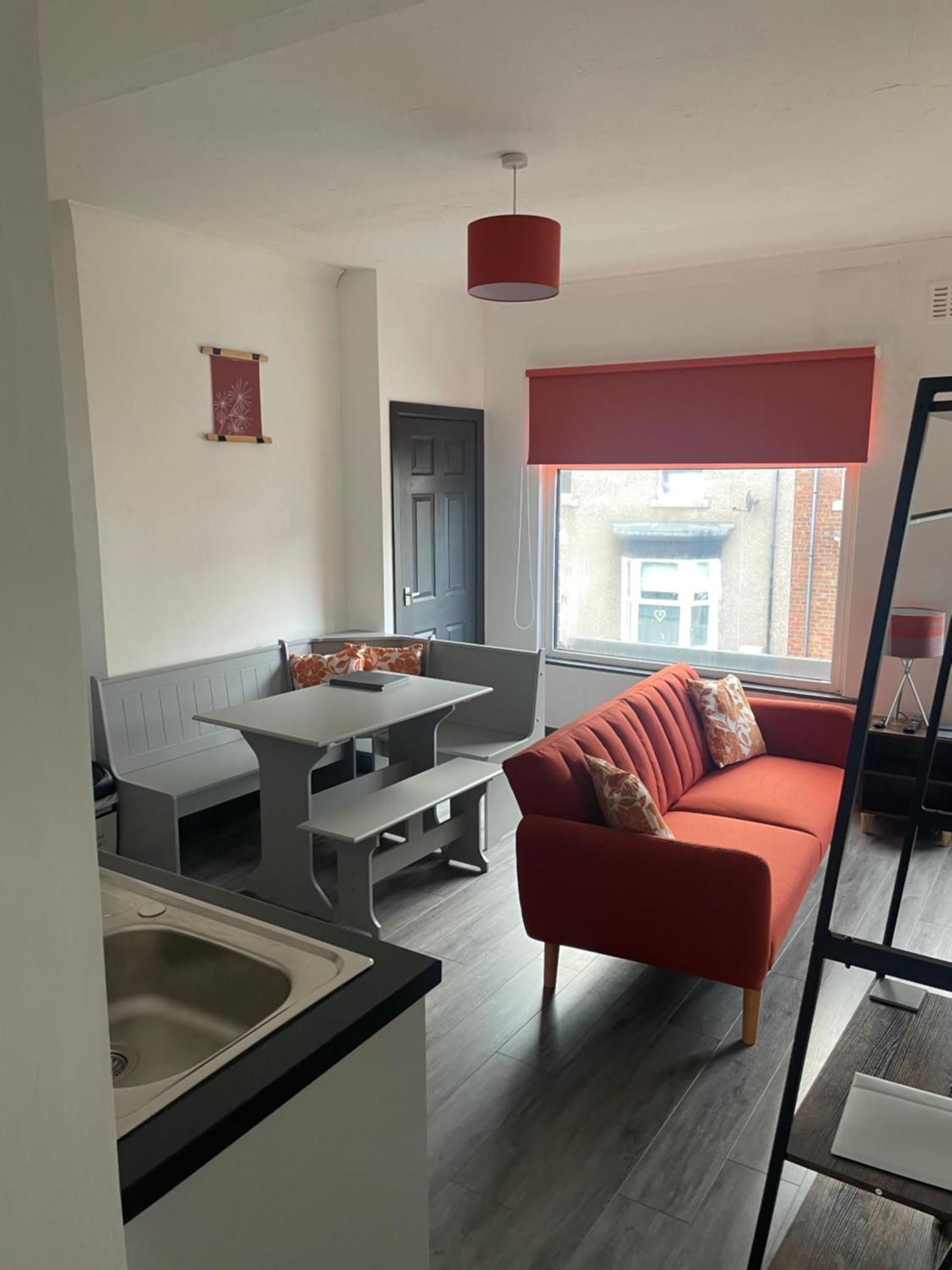 Quirky And Cosy Self Contained Flat, Ferryhill Near Durham Apartment Exterior photo